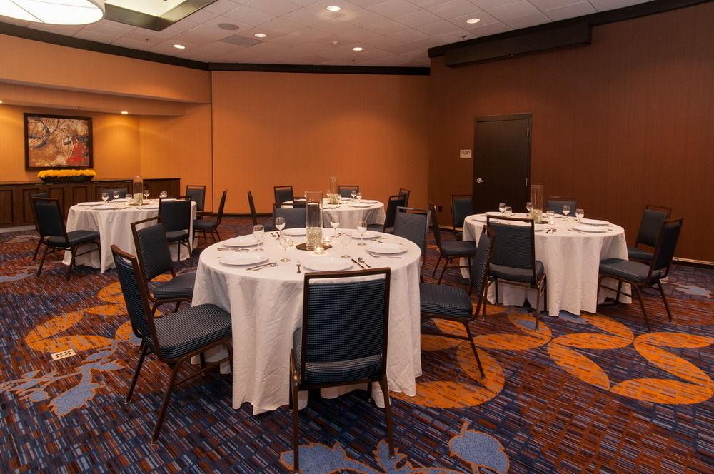 Courtyard By Marriott Charlotte Airport Loso מראה חיצוני תמונה