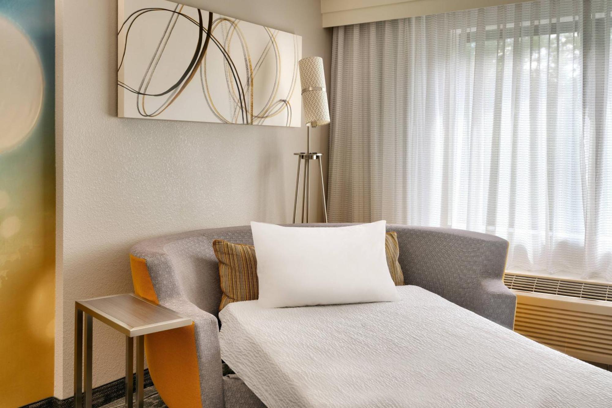 Courtyard By Marriott Charlotte Airport Loso מראה חיצוני תמונה
