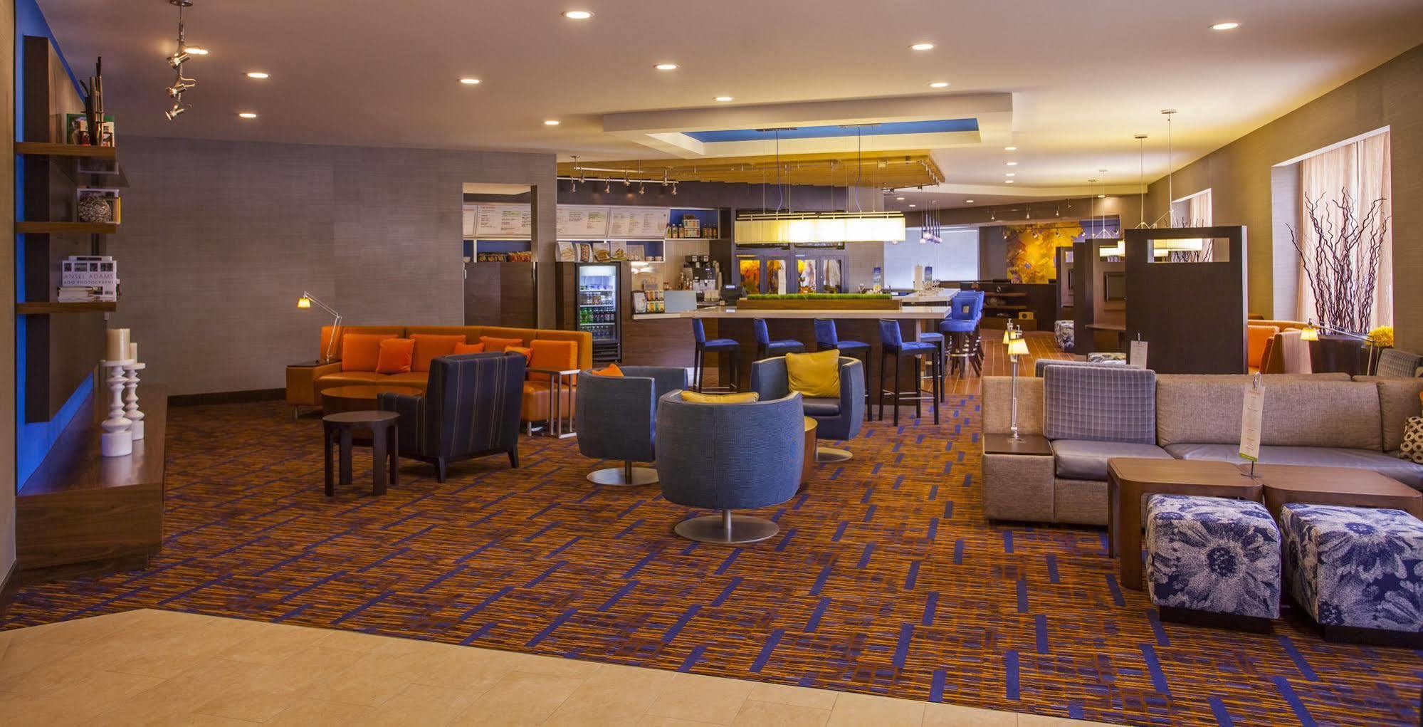 Courtyard By Marriott Charlotte Airport Loso מראה חיצוני תמונה